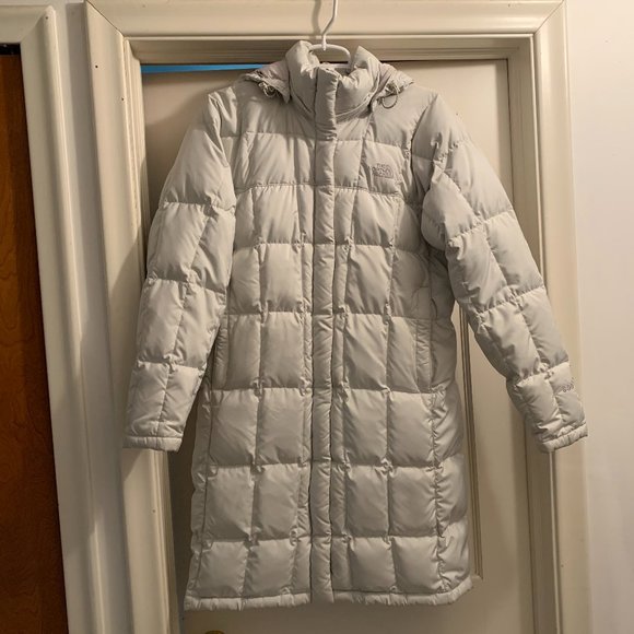 The North Face Metropolis Ivory White Womens 600 Down Medium Coat